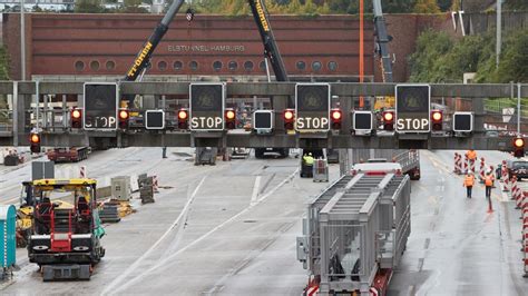 wann ist der elbtunnel gesperrt